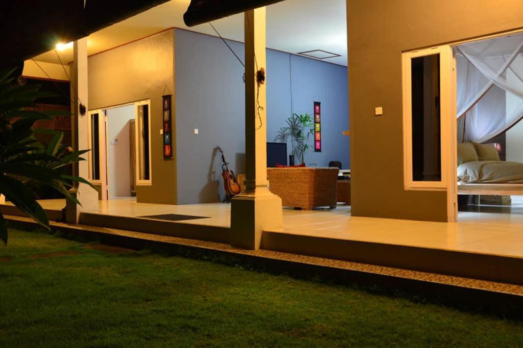 Villa Eden Seminyak エクステリア 写真