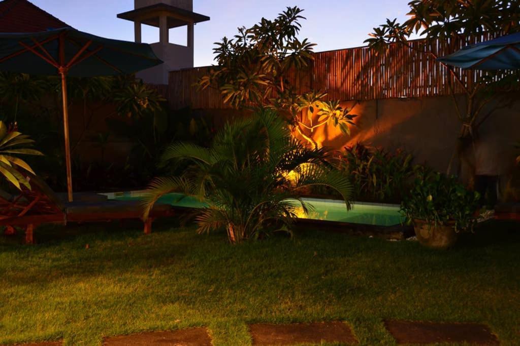 Villa Eden Seminyak エクステリア 写真
